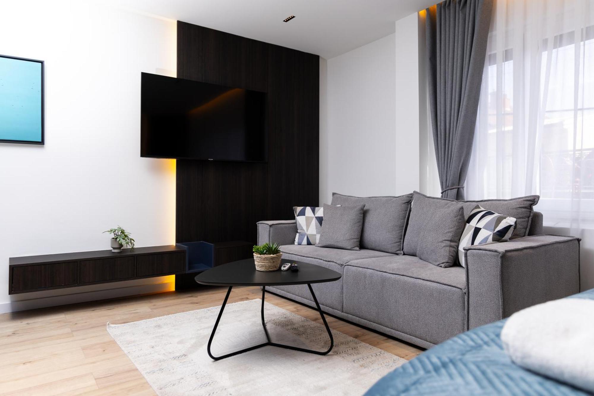 Erika'S Apartments Pristina Eksteriør billede